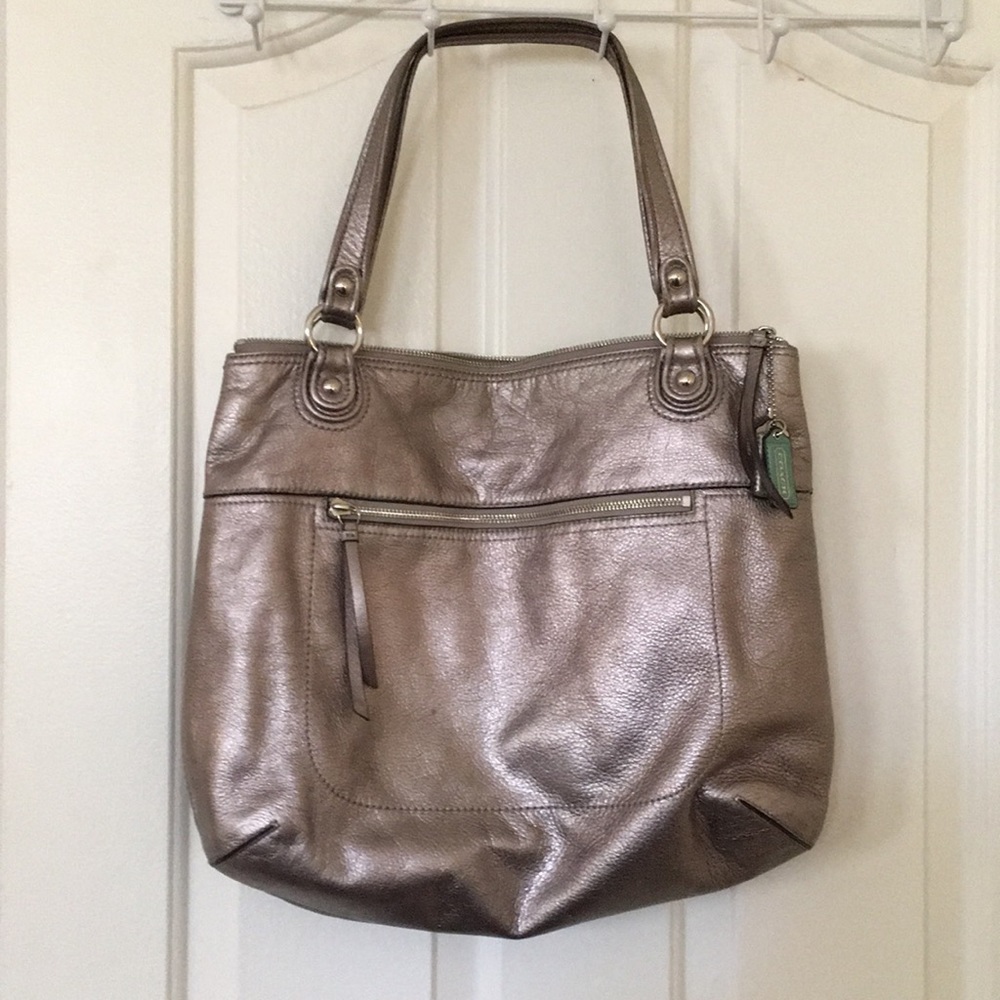 coach silver shoulder purse